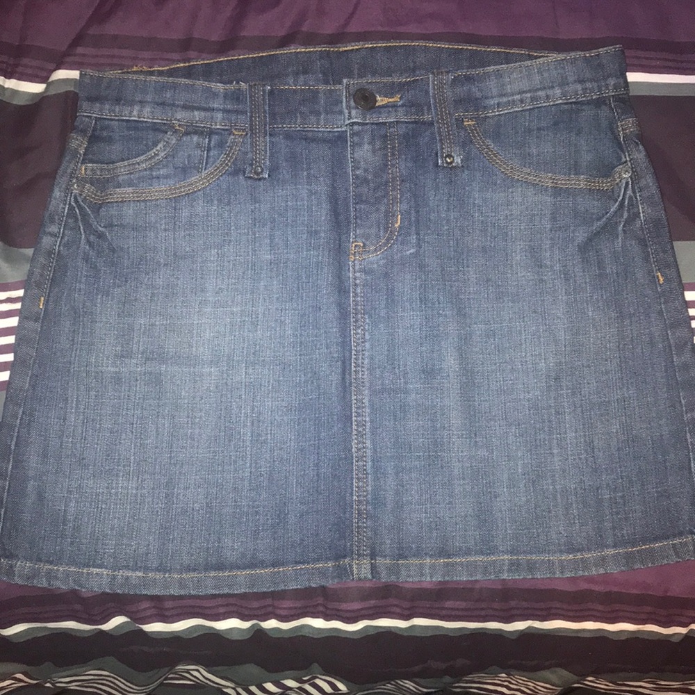 Women’s Skirt